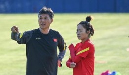 荷兰足球爆料视频播放网站,揭秘热门视频网站背后的精彩瞬间